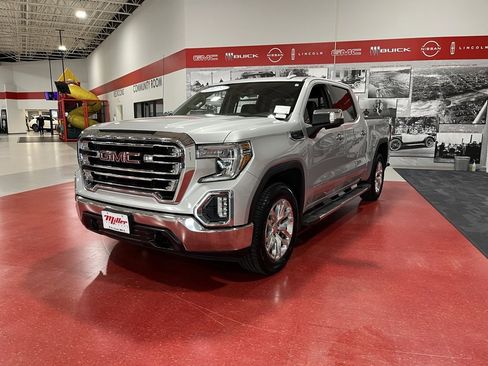Used 2020 GMC Sierra 1500 SLT w/ SLT Premium Package image 8