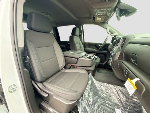 New 2026 Chevrolet Silverado 2500 Custom w/ Custom Value Package image 28