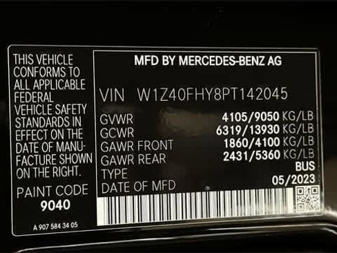 Used 2023 Mercedes-Benz Sprinter 2500 image 10