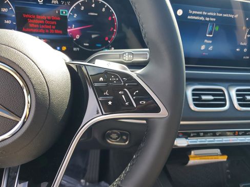 New 2026 Mercedes-Benz GLS 450 4MATIC image 28