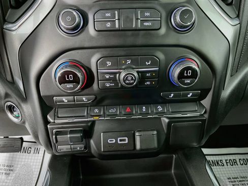 Used 2020 Chevrolet Silverado 1500 RST w/ True North Edition AWD/4WD image 21