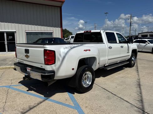 Used 2019 Chevrolet Silverado 3500 LTZ w/ Duramax Plus Package AWD/4WD image 7