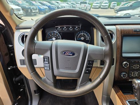 Used 2014 Ford F150 Lariat w/ Lariat Chrome Package AWD/4WD image 7