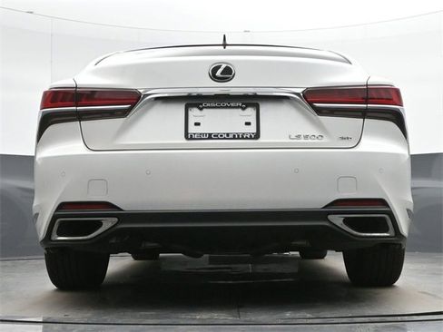 Used 2018 Lexus LS 500 AWD w/ Luxury Package image 37