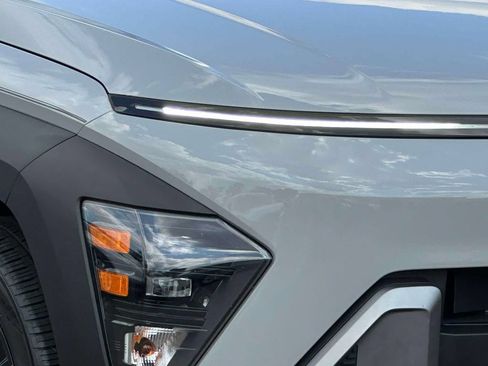 Used 2024 Hyundai Kona SEL w/ Convenience Package FWD image 7