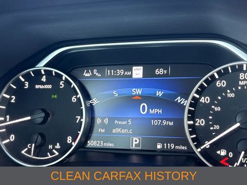 Used 2023 Nissan Maxima SV w/ Floor Mat Group FWD image 4
