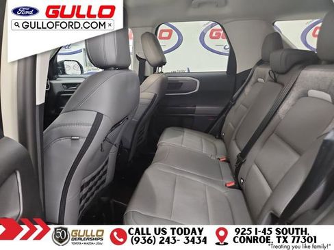 Used 2025 Ford Bronco Sport Badlands image 14