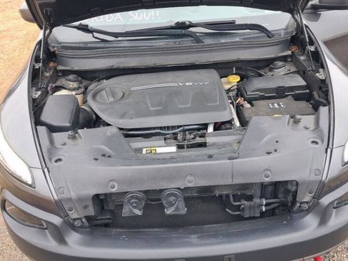 Used 2014 Jeep Cherokee Trailhawk w/ Comfort/Convenience Group image 16