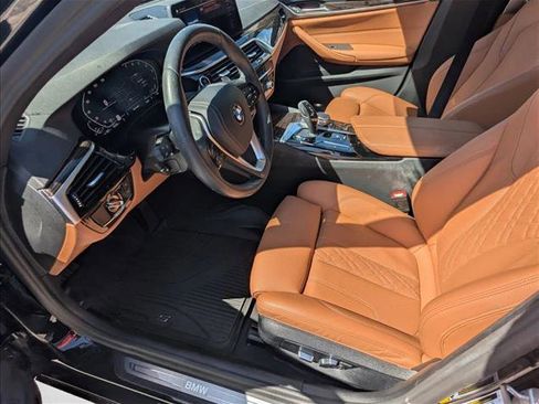 Certified 2023 BMW 540i 540i w/ Convenience Package image 12