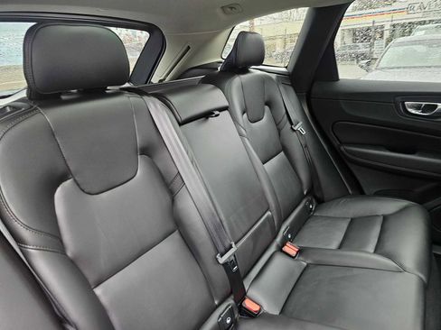 Certified 2025 Volvo XC60 B5 Core w/ Protection Package Premier image 14