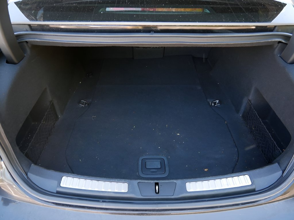 Used 2020 Lincoln Continental Reserve w/ Luxury Package FWD image 11