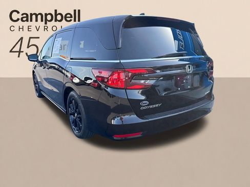 Used 2023 Honda Odyssey Sport image 3