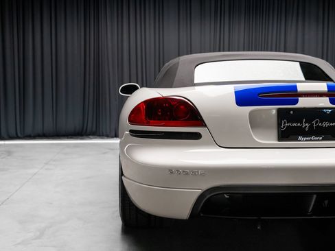 Used 2005 Dodge Viper SRT-10 RWD image 37