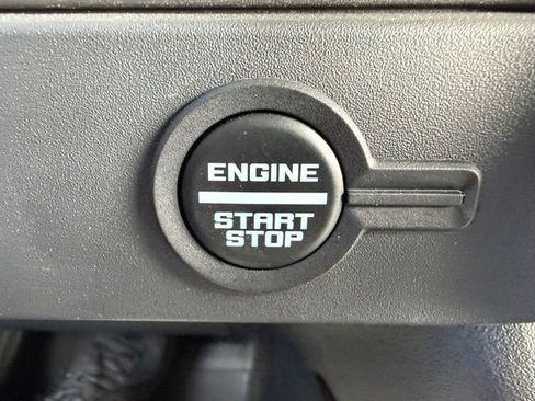 Used 2025 Ford Bronco Badlands AWD/4WD image 29