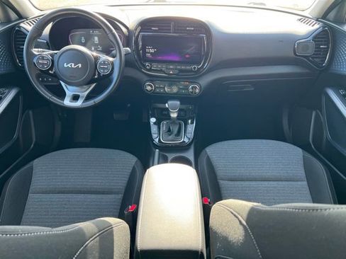 Certified 2023 Kia Soul EX image 12