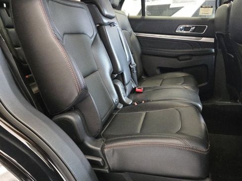 Used 2019 Ford Explorer Sport AWD/4WD image 8