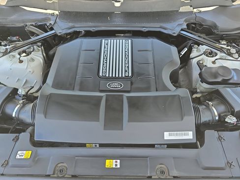 Used 2019 Land Rover Range Rover Supercharged AWD/4WD image 34