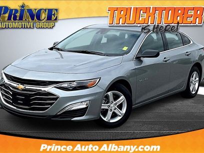 New 2025 Chevrolet Malibu LS
