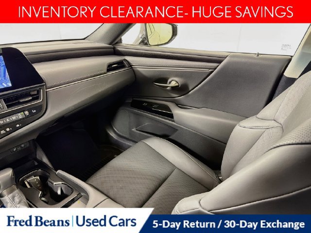 Used 2024 Lexus ES 350 w/ Premium Package FWD image 29