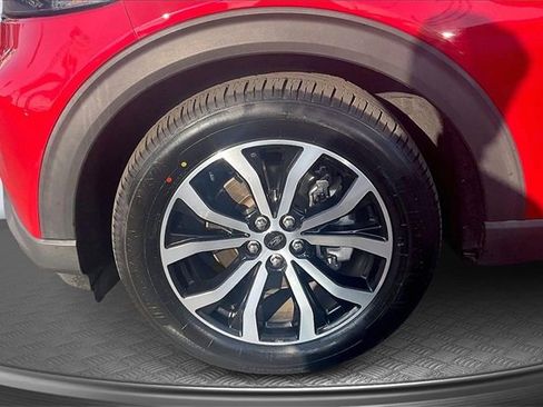 Certified 2022 Ford Explorer ST-Line w/ Class IV Trailer Tow Package image 9