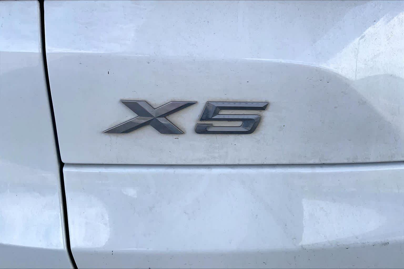 Used 2022 BMW X5 sDrive40i w/ Premium Package RWD image 7