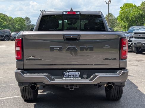 Used 2025 RAM 1500 Big Horn AWD/4WD image 8