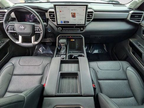 Used 2024 Toyota Tundra Limited AWD/4WD image 16