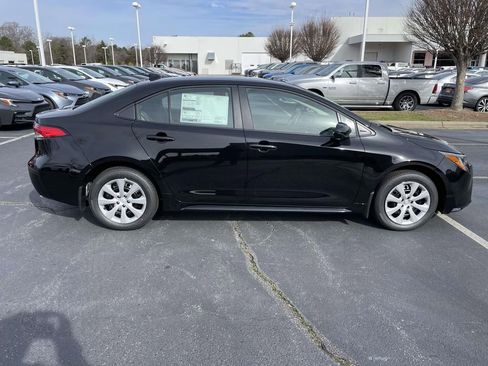 New 2026 Toyota Corolla LE image 13