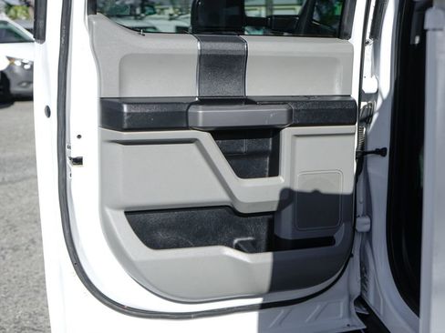 Used 2021 Ford F550 4x4 Crew Cab Super Duty image 31