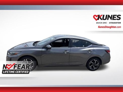 Used 2025 Nissan Sentra SV FWD image 4