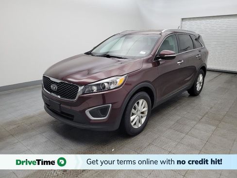 Used 2016 Kia Sorento LX image 1