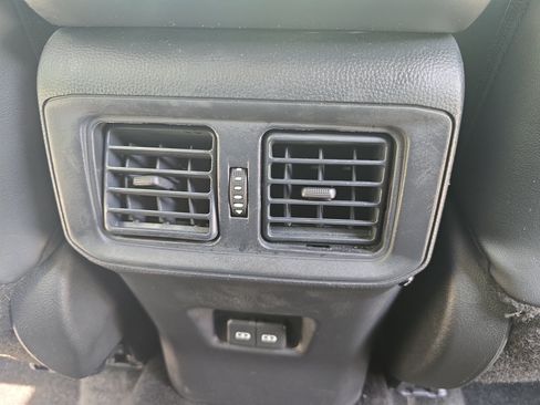 Used 2025 Toyota RAV4 XLE Premium FWD image 12