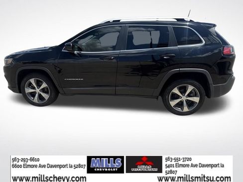 Used 2019 Jeep Cherokee Limited FWD image 2
