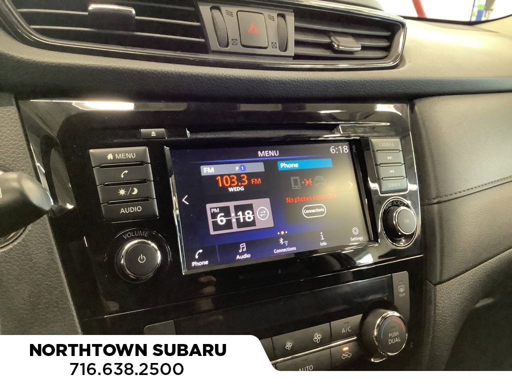 Used 2020 Nissan Rogue SV AWD/4WD image 9