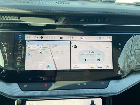 Used 2024 Jeep Wagoneer Launch Edition image 23