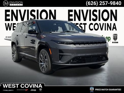 New 2025 Jeep Wagoneer S Limited image 1