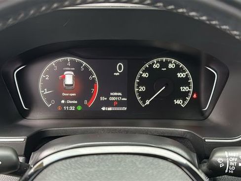 Used 2024 Honda Pilot Touring image 15