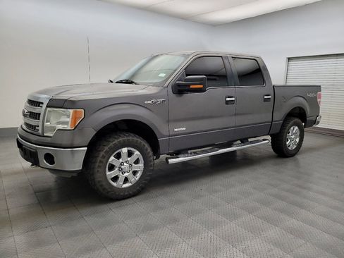 Used 2013 Ford F150 XLT w/ Luxury Equipment Group image 2