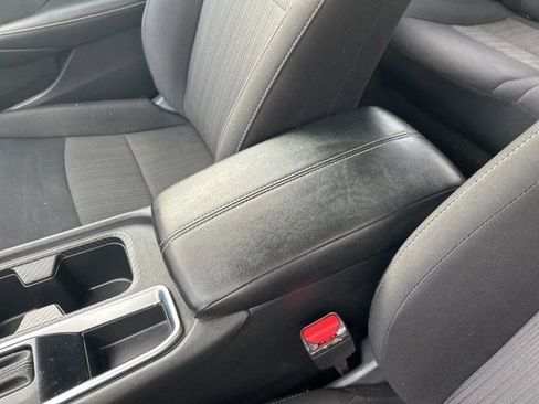 Used 2024 Nissan Sentra SV image 29