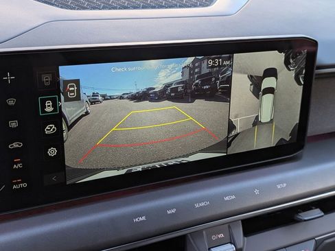 Certified 2026 Kia EV9 Land w/ Nightfall Edition Package image 30