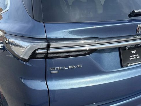 Used 2026 Buick Enclave Avenir w/ Super Cruise Package AWD/4WD image 9