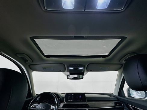 Used 2022 Kia Telluride SX w/ Towing Package image 27