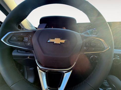 New 2026 Chevrolet Trax LT image 12