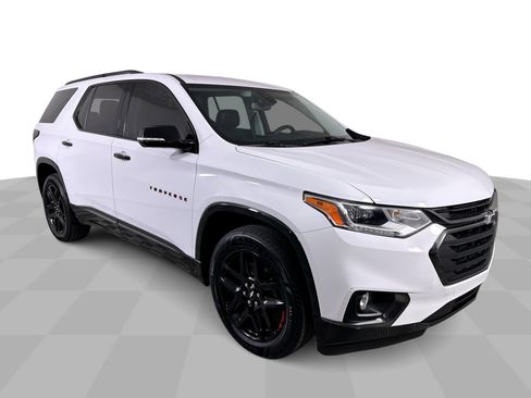 Used 2018 Chevrolet Traverse Premier w/ Redline Edition image 38