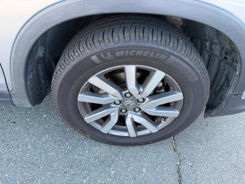 Used 2019 Honda Pilot EX-L image 32