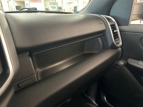 Used 2021 RAM 1500 Big Horn AWD/4WD image 34