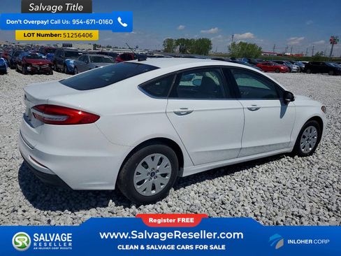 Used 2019 Ford Fusion S FWD image 4