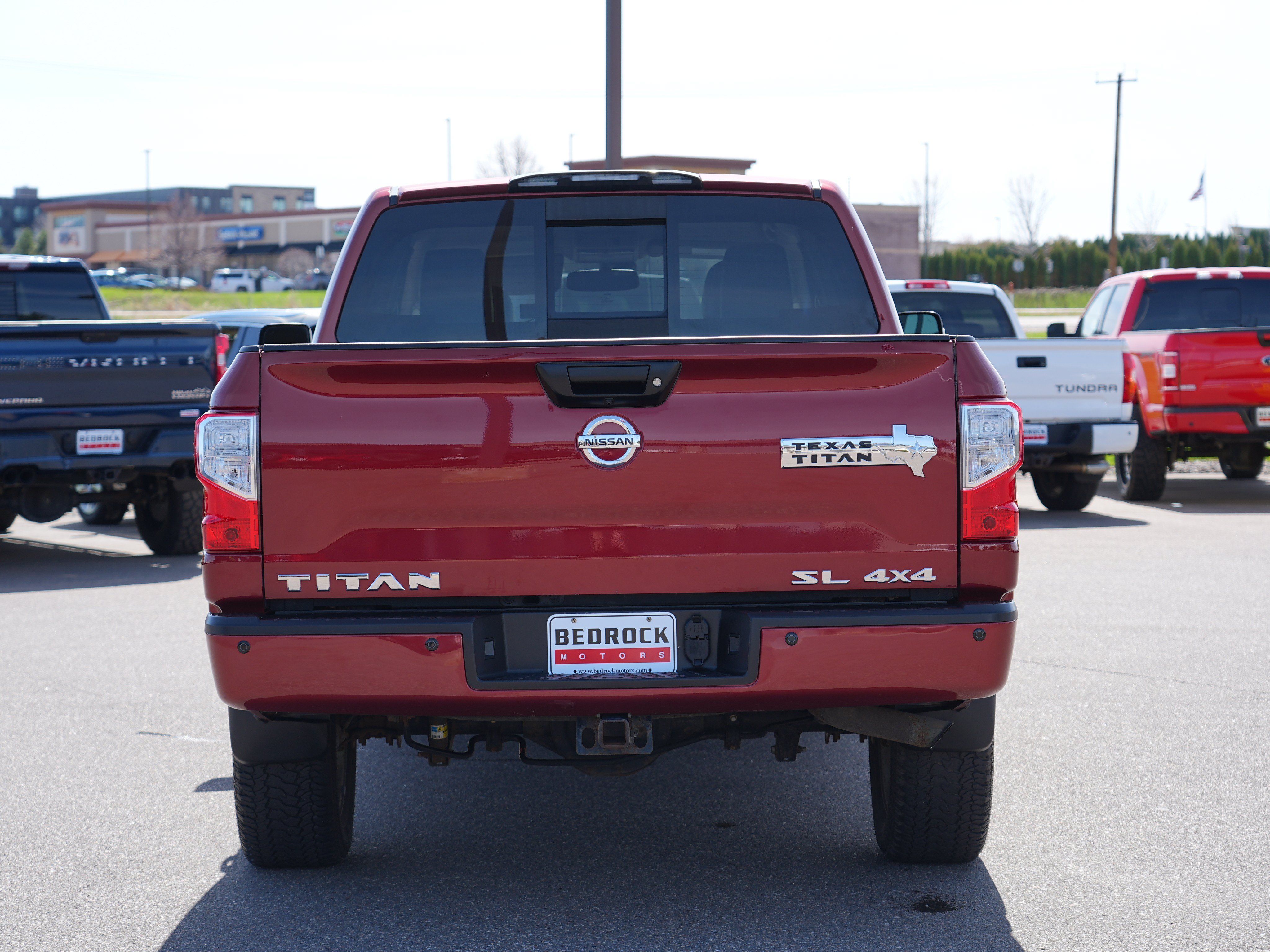 Used 2018 Nissan Titan SL w/ Texas Titan Edition AWD/4WD image 4