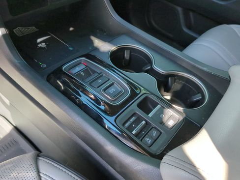 Used 2023 Honda Pilot Elite image 16