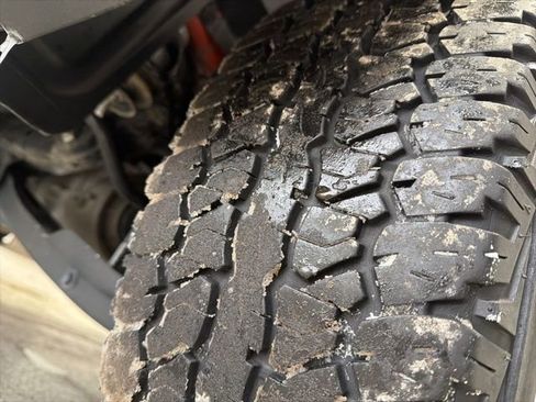 Used 2021 Jeep Cherokee Trailhawk w/ Sun, Sound & Nav Group image 44